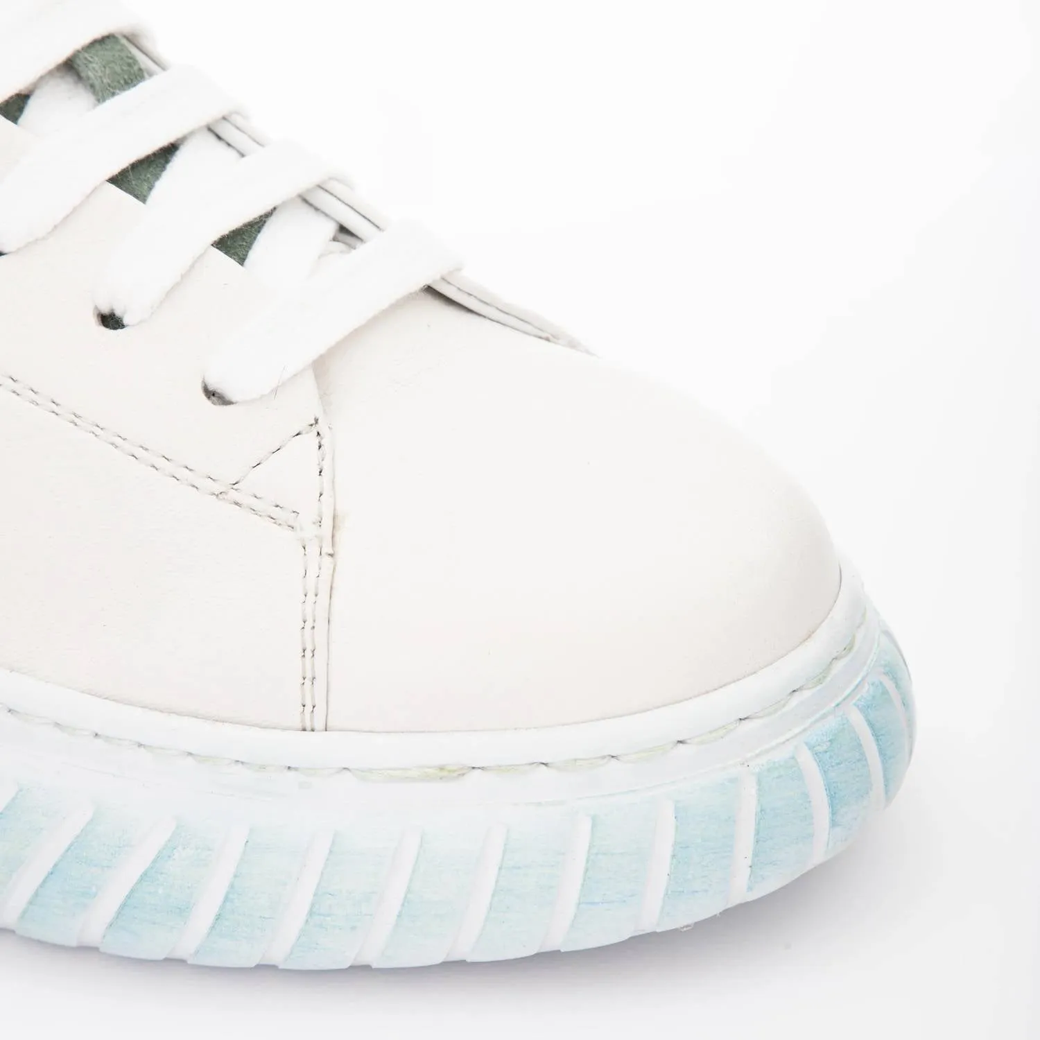 Andia Fora - WOMEN'S ZOE SNEAKER