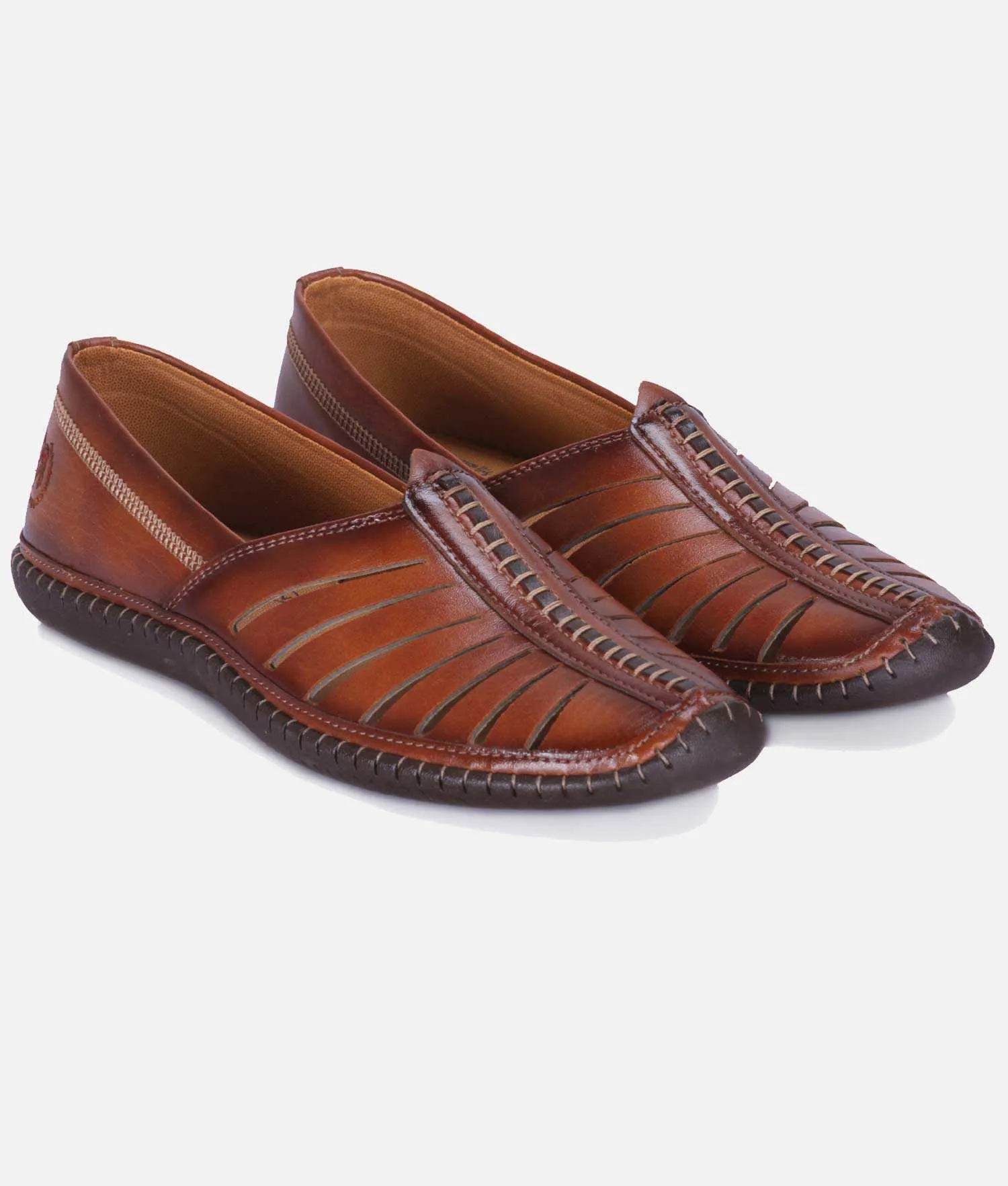 Big Boon Men's Ethnic shoes in nagra sandal style