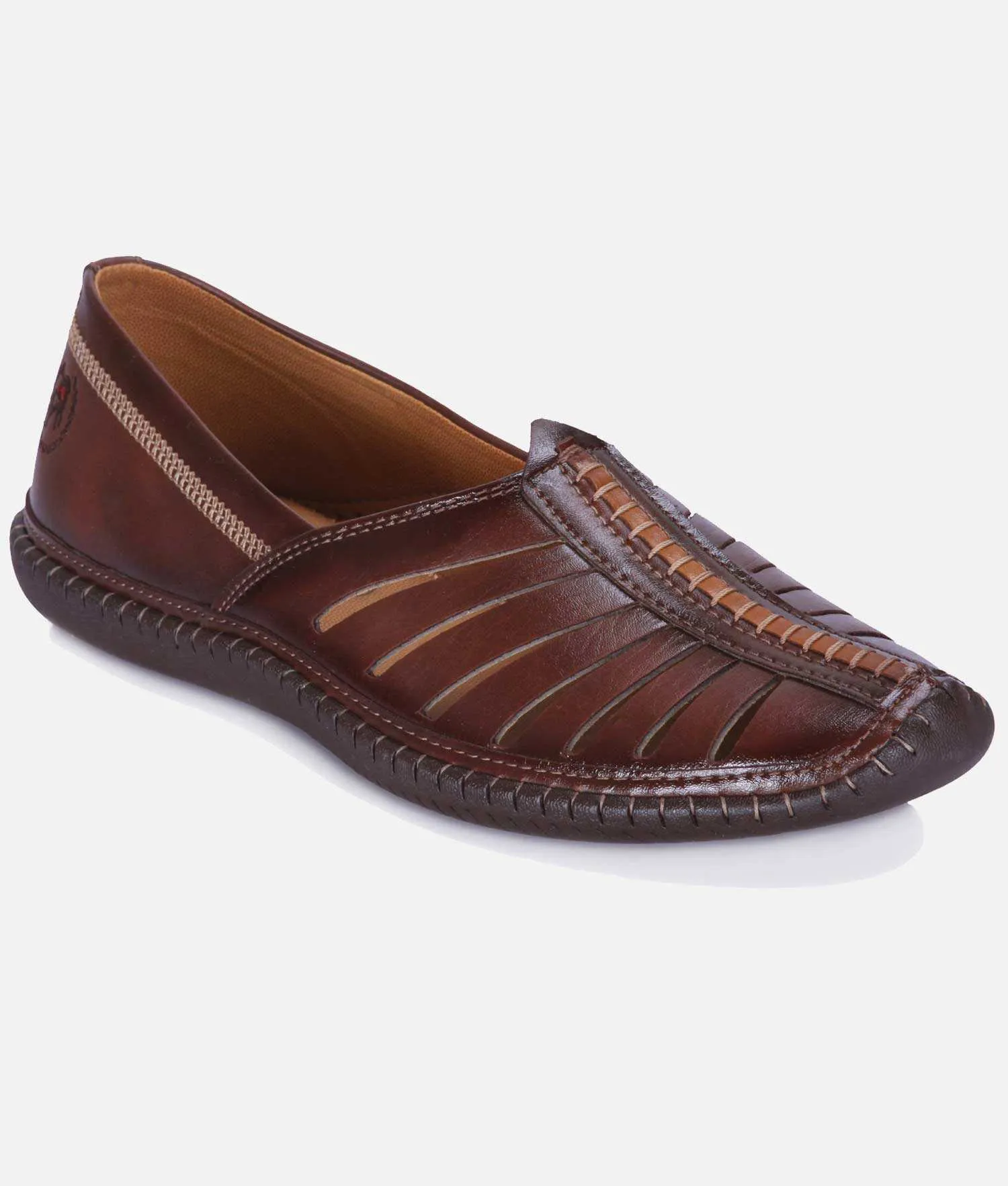 Big Boon Men's Ethnic shoes in nagra sandal style