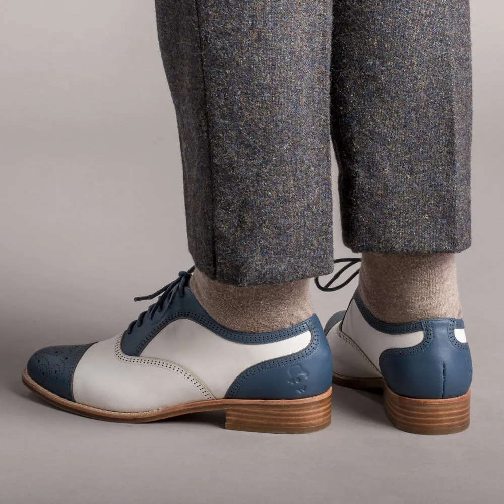 Gladys Women's Vintage Cap Toe Oxfords (Blue/White)
