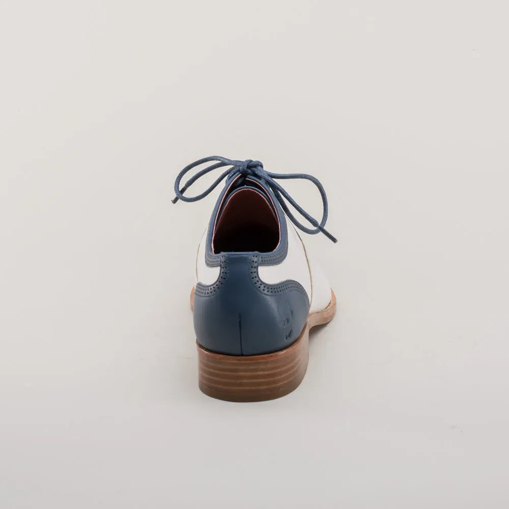 Gladys Women's Vintage Cap Toe Oxfords (Blue/White)