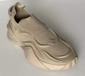 NIB 1050 Fendi Flow Men's Fabric Beige Sneakers 11 US (44 Euro) 7E1504 Italy