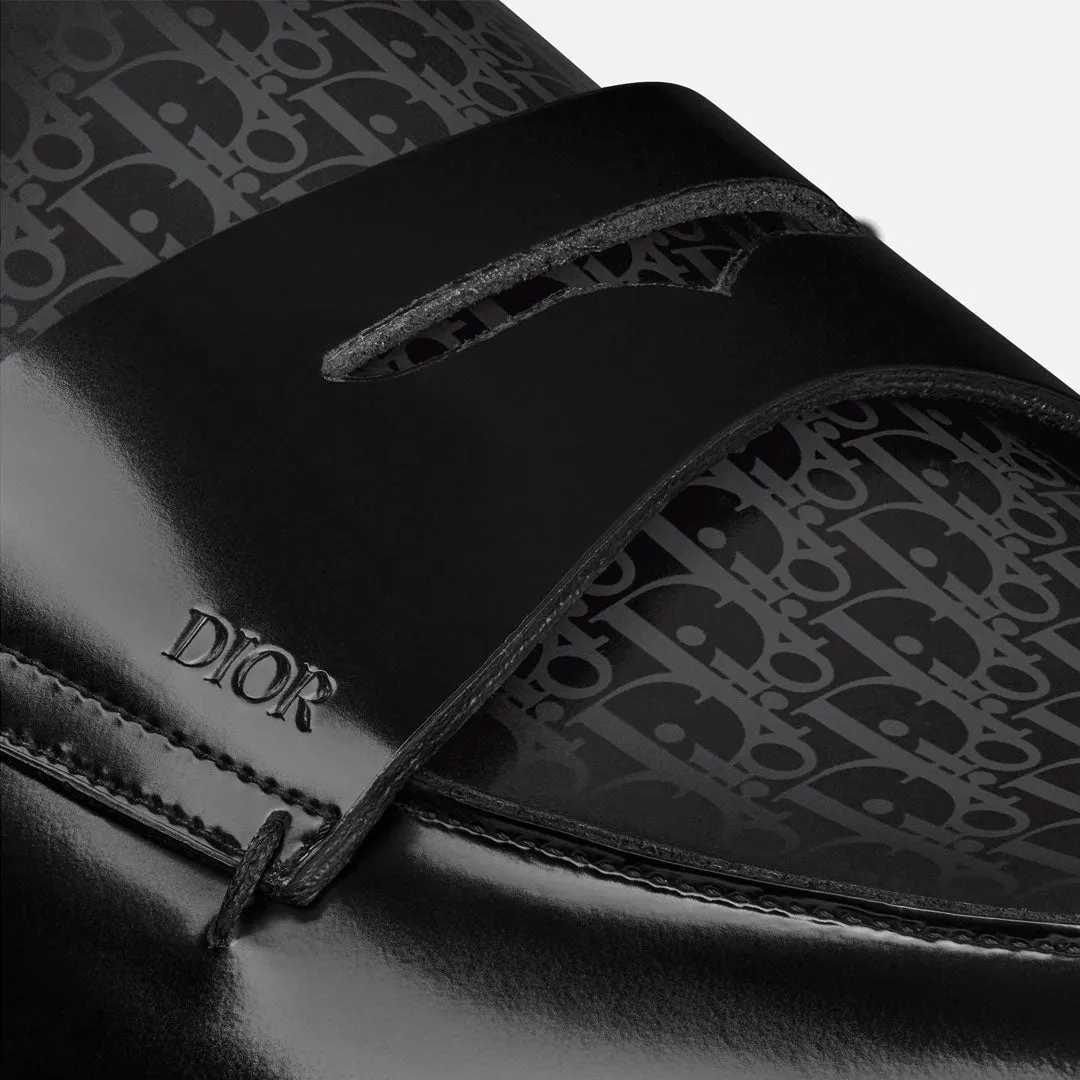 Oblique Gradient Timeless Black Loafers