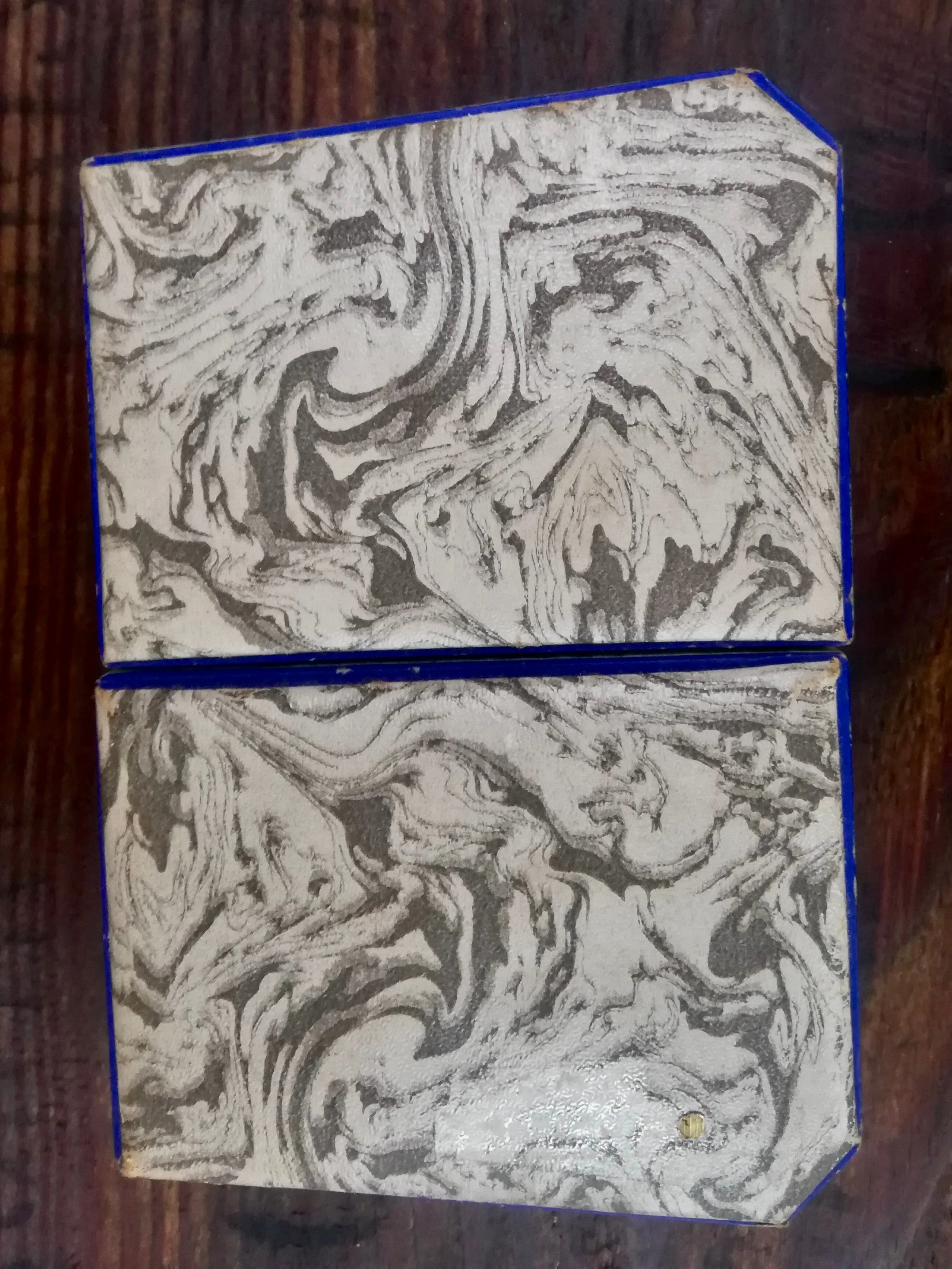 Set of 2 vintage decks of playing cards
